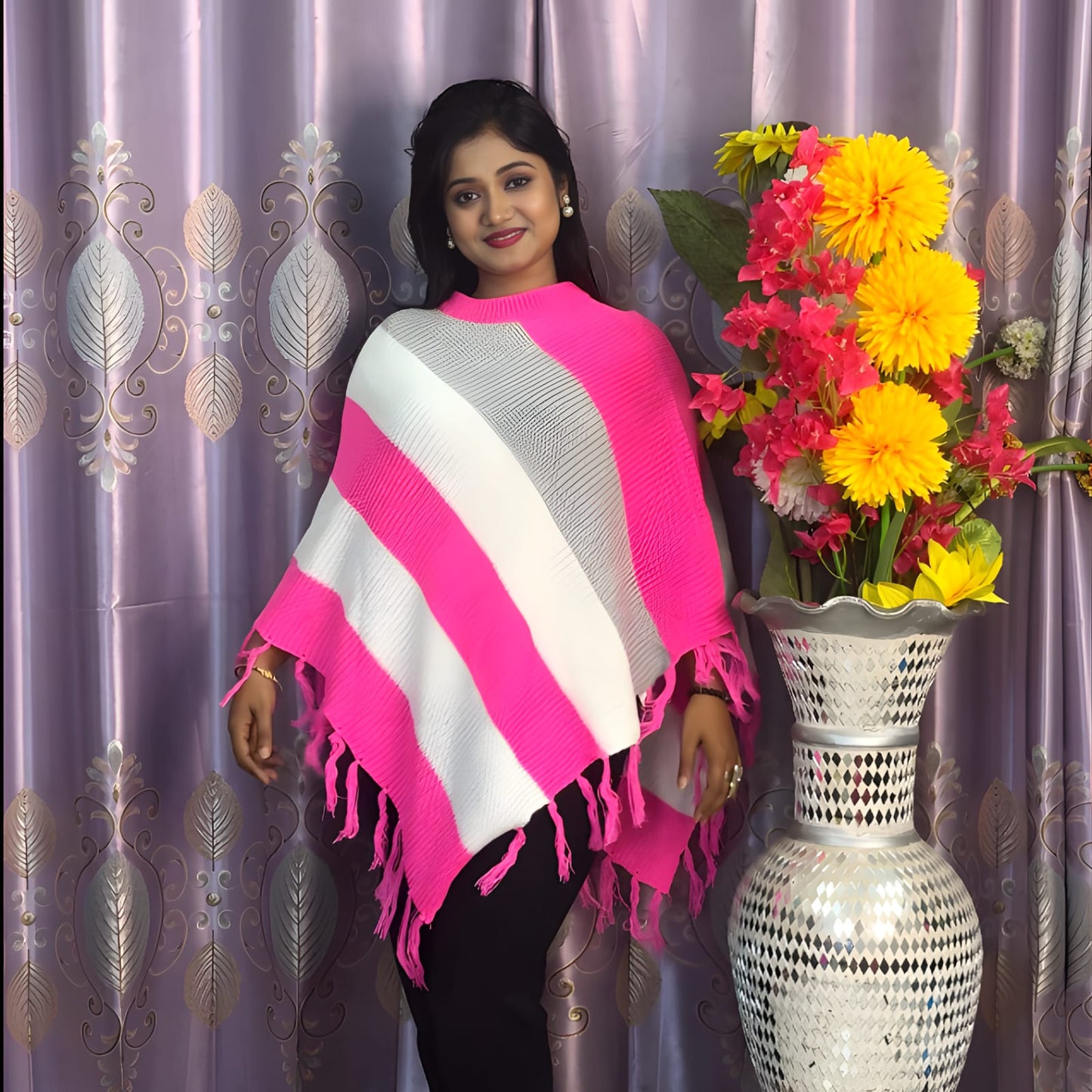 পঞ্চ সুযেটার পিংক এন্ড হোয়াইট